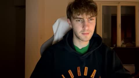 Snapshot of melodicass chatting on February 5, 2025, 10:01 pm Melodicass online show from February 5, 2025, 10:01 pm