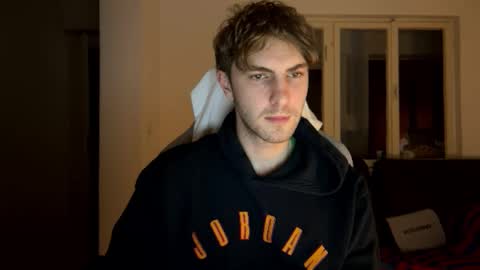 Snapshot of melodicass chatting on February 6, 2025, 1:38 am Melodicass online show from February 6, 2025, 1:38 am