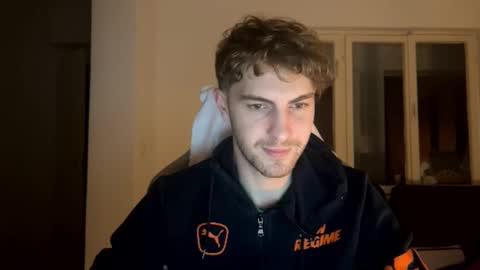 Snapshot of melodicass chatting on February 9, 2025, 11:15 pm Melodicass online show from February 9, 2025, 11:15 pm