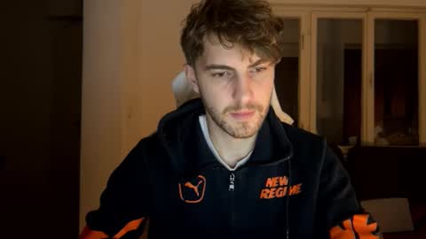 Snapshot of melodicass chatting on February 16, 2025, 11:05 pm Melodicass online show from February 16, 2025, 11:05 pm