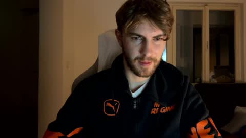 Snapshot of melodicass chatting on February 27, 2025, 3:36 am Melodicass online show from February 27, 2025, 3:36 am