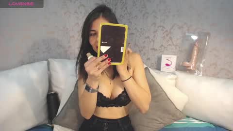 Melodi online show from February 2, 2025, 1:08 pm