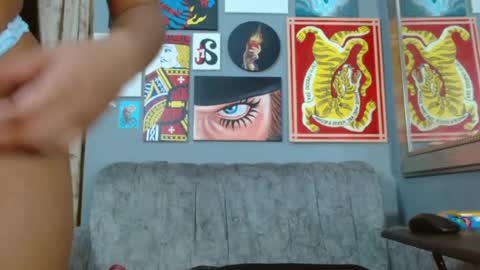 Melody Fontana online show from September 24, 2025, 2:09 pm