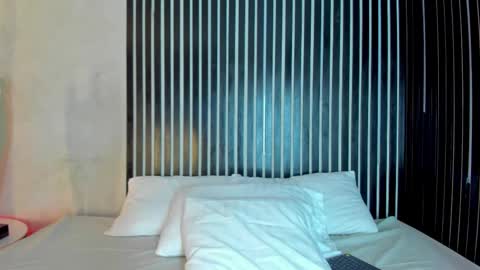 melody phillips online show from March 17, 2026, 6:28 am