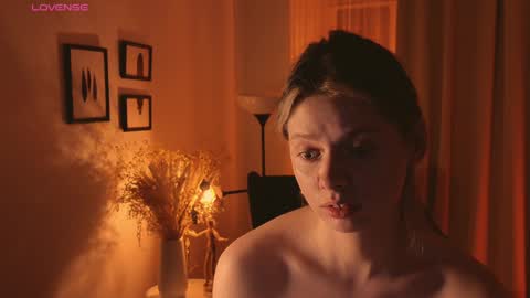 melody  online show from December 23, 2024, 6:58 pm