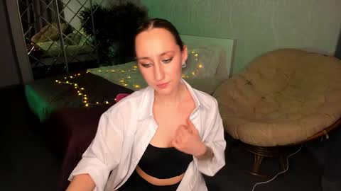 Kaylie online show from December 25, 2024, 1:09 pm