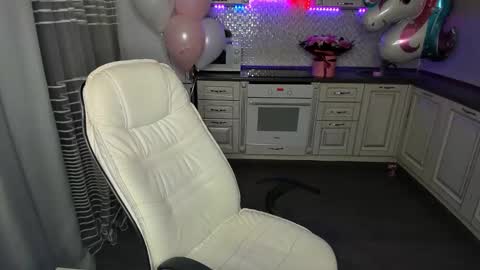 Kaylie online show from January 20, 2025, 6:42 am