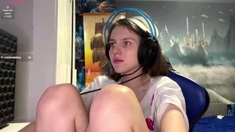 Hi Im Aria 18 years old online show from February 20, 2026, 5:35 pm