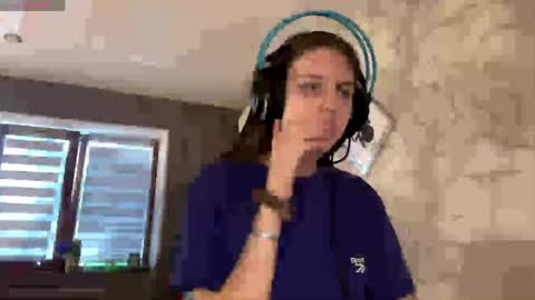 Hi Im Aria 18 years old online show from March 31, 2026, 2:39 pm