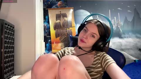 Hi Im Aria 18 years old online show from May 3, 2026, 3:07 pm