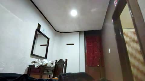 Snapshot of meltingdab chatting on November 2, 2025, 11:51 pm meltingdab online show from November 2, 2025, 11:51 pm