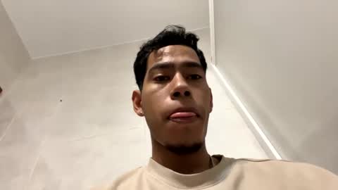 memolesta13 online show from January 29, 2025, 12:24 pm