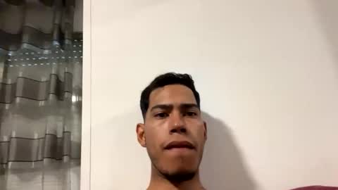 memolesta13 online show from October 7, 2025, 2:14 pm