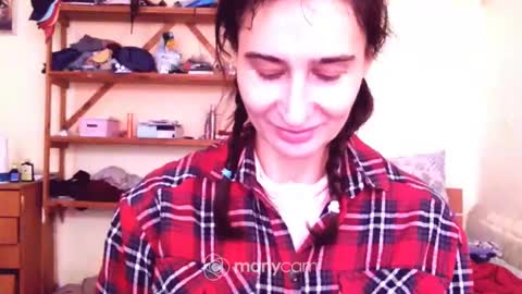 Yummygirl online show from January 1, 2025, 12:33 pm