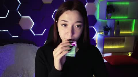 Mencialo online show from December 28, 2024, 1:50 am