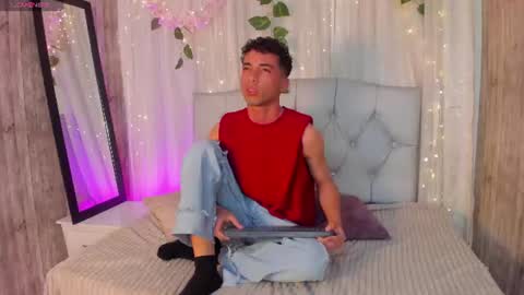 Mency online show from July 14, 2026, 4:23 pm
