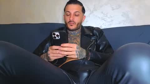 Fallow my ONLYFANS for xxx daily online show from November 5, 2025, 12:05 pm