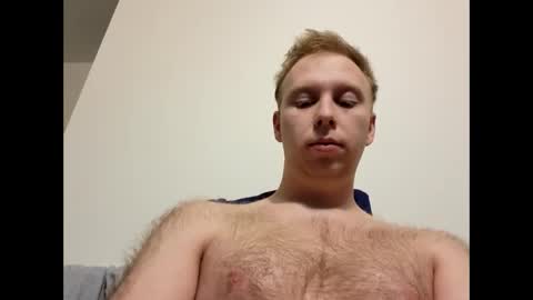 Snapshot of meow732 chatting on October 19, 2025, 6:25 am meow732 online show from October 19, 2025, 6:25 am