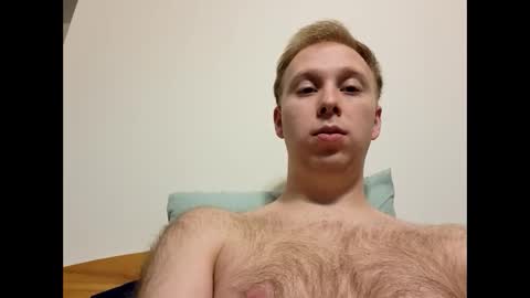 Snapshot of meow732 chatting on October 26, 2025, 5:13 am meow732 online show from October 26, 2025, 5:13 am