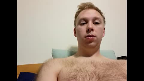 Snapshot of meow732 chatting on October 28, 2025, 6:50 am meow732 online show from October 28, 2025, 6:50 am