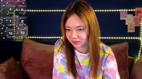 meow_mellie online show from October 20, 2025, 2:12 am
