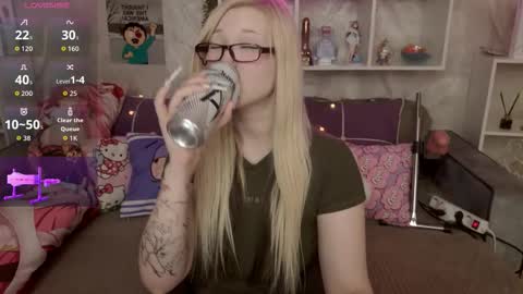 MeowkaKitty online show from January 8, 2026, 2:58 am