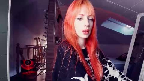 Snapshot of meowroslava chatting on February 20, 2026, 9:00 am meowroslava online show from February 20, 2026, 9:00 am