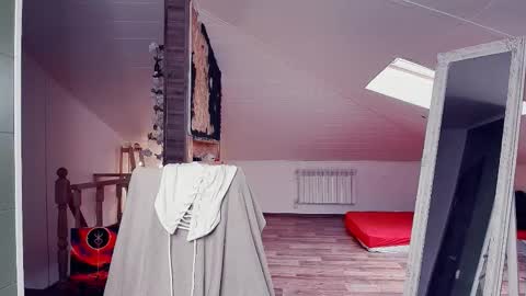 Snapshot of meowroslava chatting on February 24, 2026, 10:24 am meowroslava online show from February 24, 2026, 10:24 am