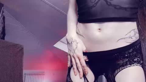 Snapshot of meowroslava chatting on March 10, 2026, 9:36 am meowroslava online show from March 10, 2026, 9:36 am