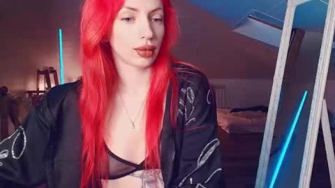 Snapshot of meowroslava chatting on April 16, 2026, 10:16 am meowroslava online show from April 16, 2026, 10:16 am