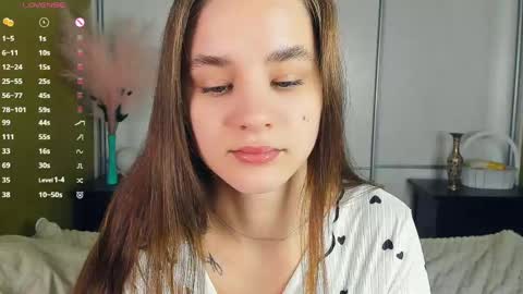 Julie online show from April 13, 2026, 7:25 am