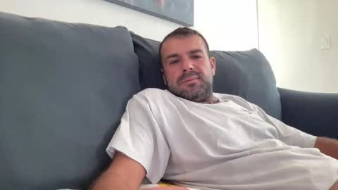 Mercedes190d online show from March 6, 2026, 1:29 pm