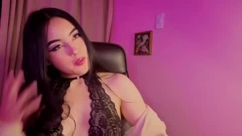 meredith_spencer online show from February 5, 2026, 2:27 am