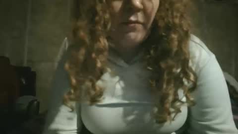 Snapshot of meridabloom chatting on November 2, 2025, 10:50 am meridabloom online show from November 2, 2025, 10:50 am