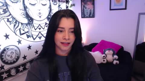 Merilyn  online show from October 30, 2025, 8:53 pm