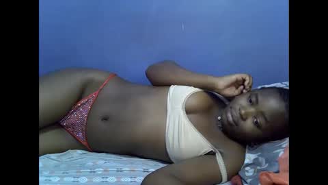 merlin_queen online show from October 25, 2025, 6:43 am