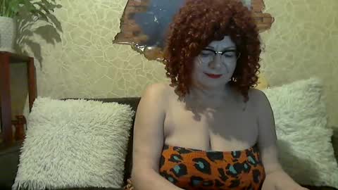 Snapshot of merryberry77 chatting on December 11, 2024, 12:23 pm MerryBerry online show from December 11, 2024, 12:23 pm