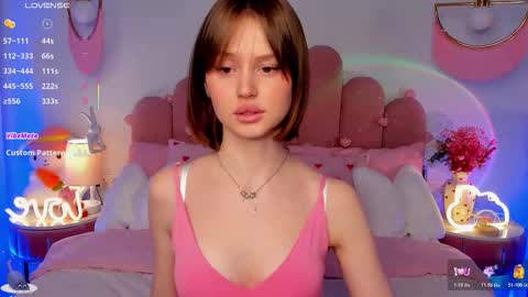 Snapshot of merylew chatting on February 24, 2026, 6:22 am Anna online show from February 24, 2026, 6:22 am