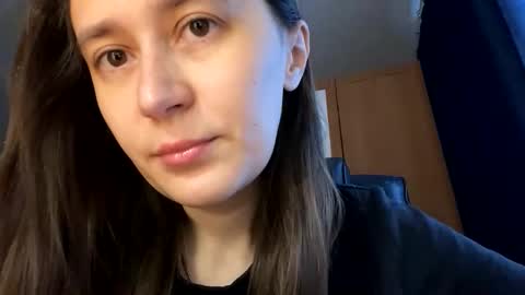 Snapshot of mesmerizing_hypn0_goddess chatting on December 15, 2025, 7:34 am Jessica online show from December 15, 2025, 7:34 am