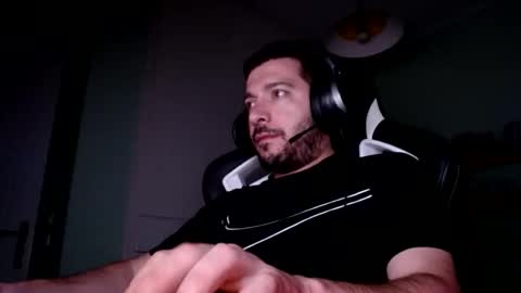 Snapshot of metalic18 chatting on September 21, 2025, 11:50 pm FunnyTimeHere online show from September 21, 2025, 11:50 pm