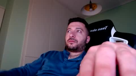 Snapshot of metalic18 chatting on October 26, 2025, 5:02 am FunnyTimeHere online show from October 26, 2025, 5:02 am