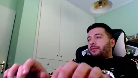 Snapshot of metalic18 chatting on November 30, 2025, 9:35 am FunnyTimeHere online show from November 30, 2025, 9:35 am