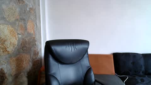 mexatre online show from February 16, 2025, 8:22 pm