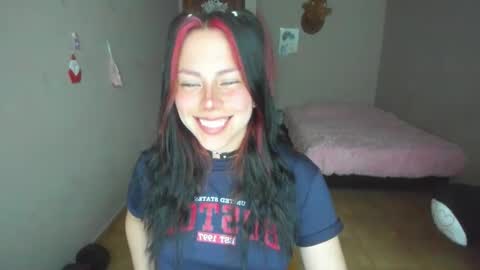 Snapshot of mey090 chatting on January 23, 2025, 10:54 pm Mey online show from January 23, 2025, 10:54 pm