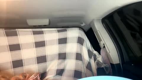 Snapshot of mezzy69 chatting on December 24, 2024, 9:28 am mezzy69 online show from December 24, 2024, 9:28 am