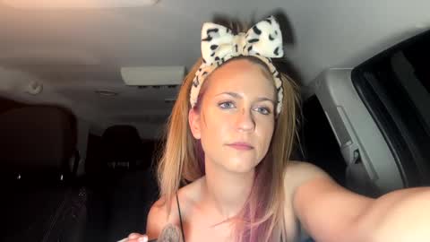 Snapshot of mezzy69 chatting on January 24, 2025, 9:06 am mezzy69 online show from January 24, 2025, 9:06 am