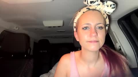 Snapshot of mezzy69 chatting on January 26, 2025, 9:29 am mezzy69 online show from January 26, 2025, 9:29 am