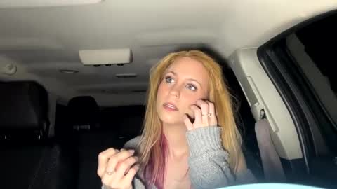 Snapshot of mezzy69 chatting on February 24, 2025, 9:32 am mezzy69 online show from February 24, 2025, 9:32 am