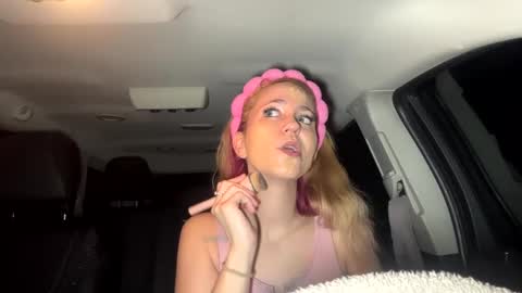 Snapshot of mezzy69 chatting on February 28, 2025, 9:04 am mezzy69 online show from February 28, 2025, 9:04 am