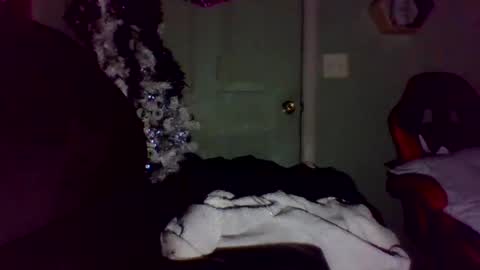 Snapshot of mezzy69 chatting on October 1, 2025, 8:31 am mezzy69 online show from October 1, 2025, 8:31 am